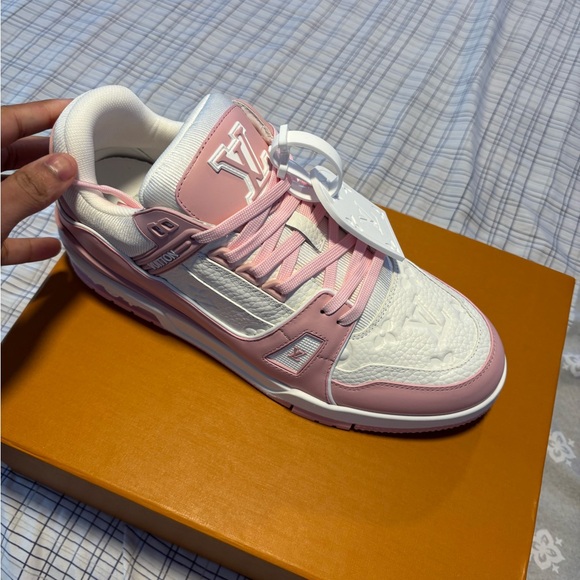 Louis Vuitton Other - Louis Vuitton Trainer Pink Rose